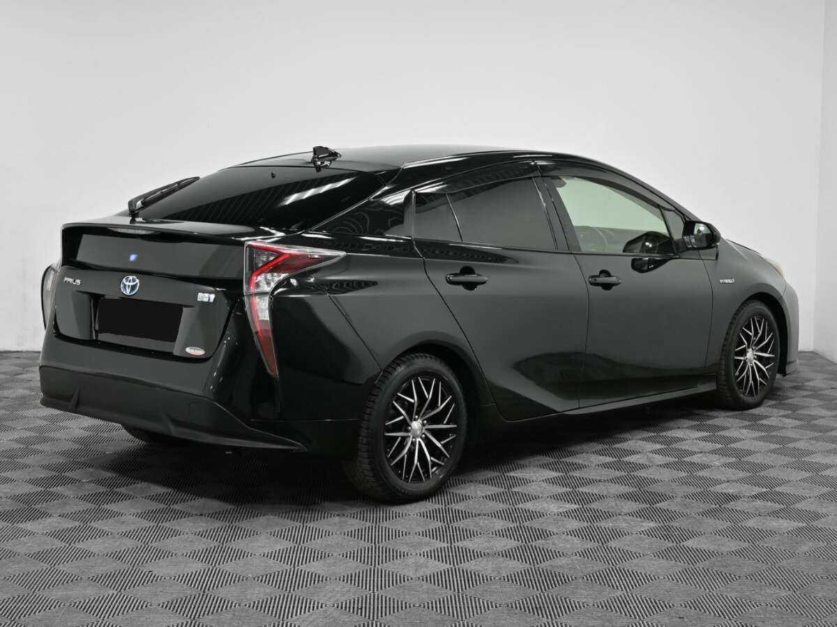 Toyota Prius, 2016 - 142 000 км. | Фото №2