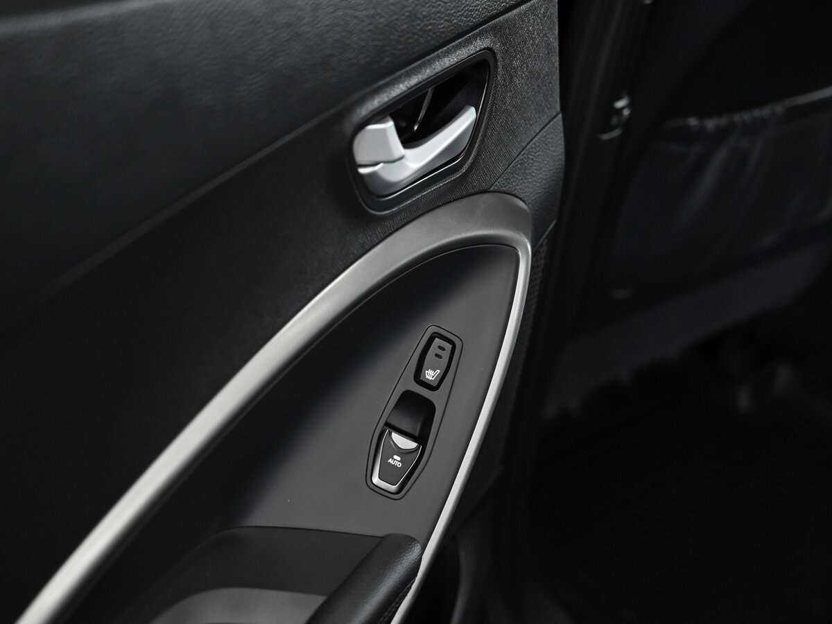 Hyundai Santa Fe, 2016 Фото №12