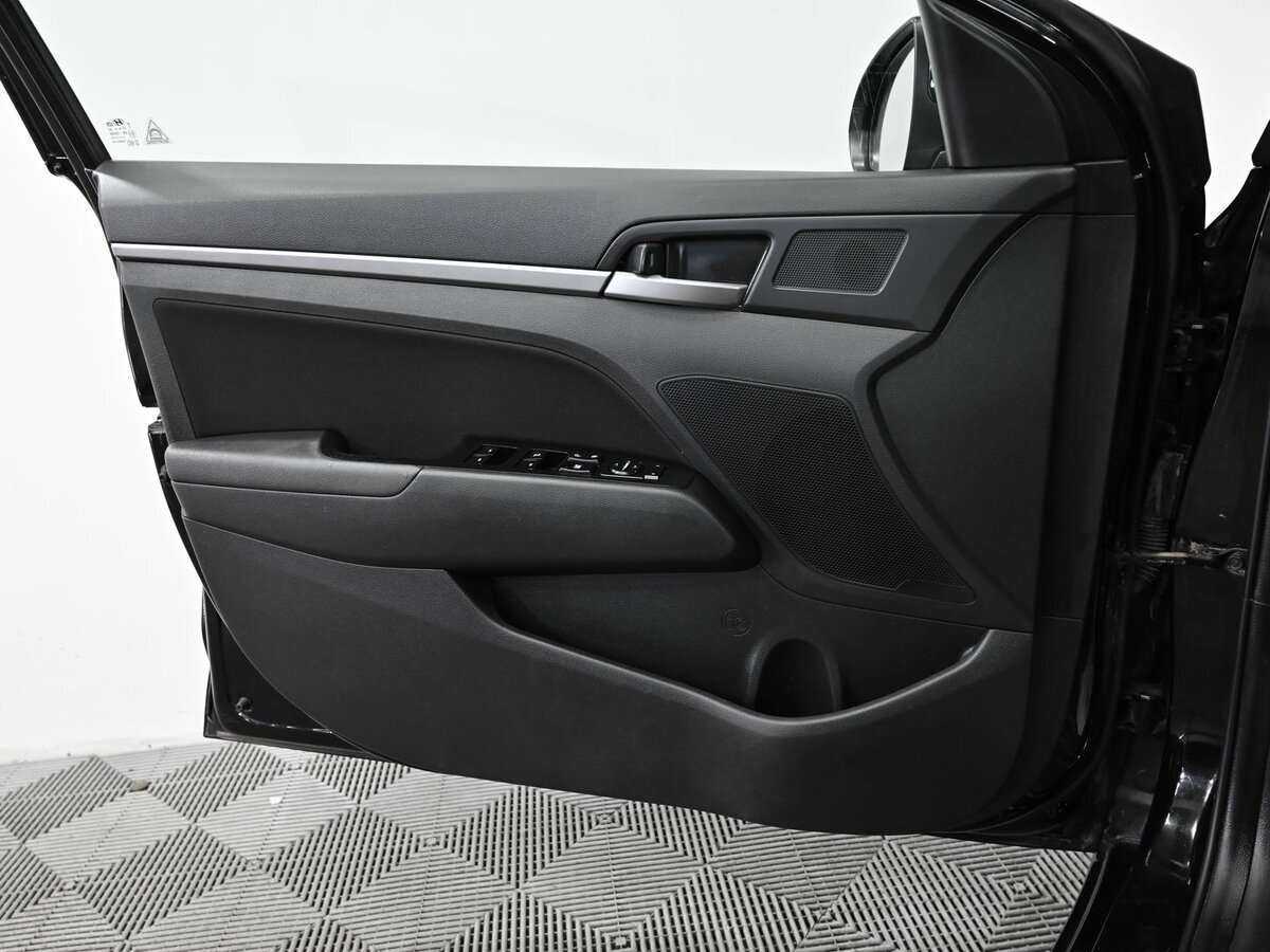 Hyundai Elantra, 2017 - 93 000 км. | Фото №8