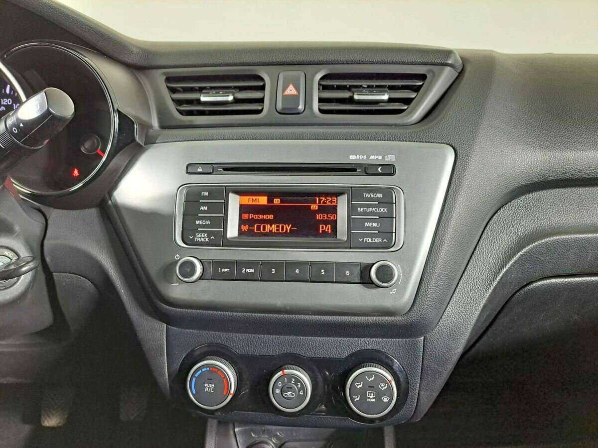 Kia Rio, 2016 Фото №15
