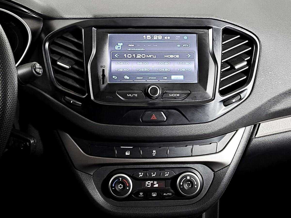 Lada (ВАЗ) Vesta, 2017 Фото №10