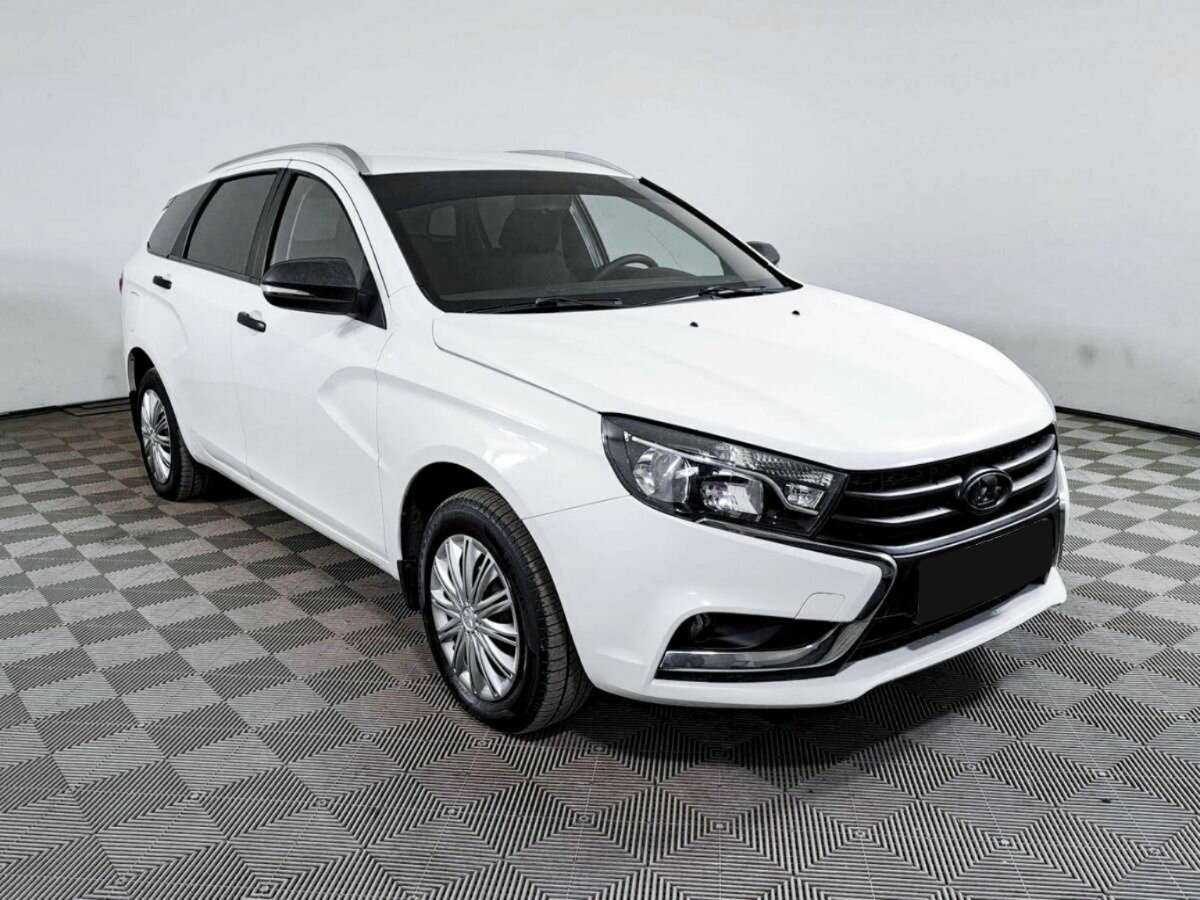 Lada (ВАЗ) Vesta SW, 2019 - 68 000 км. | Фото №3