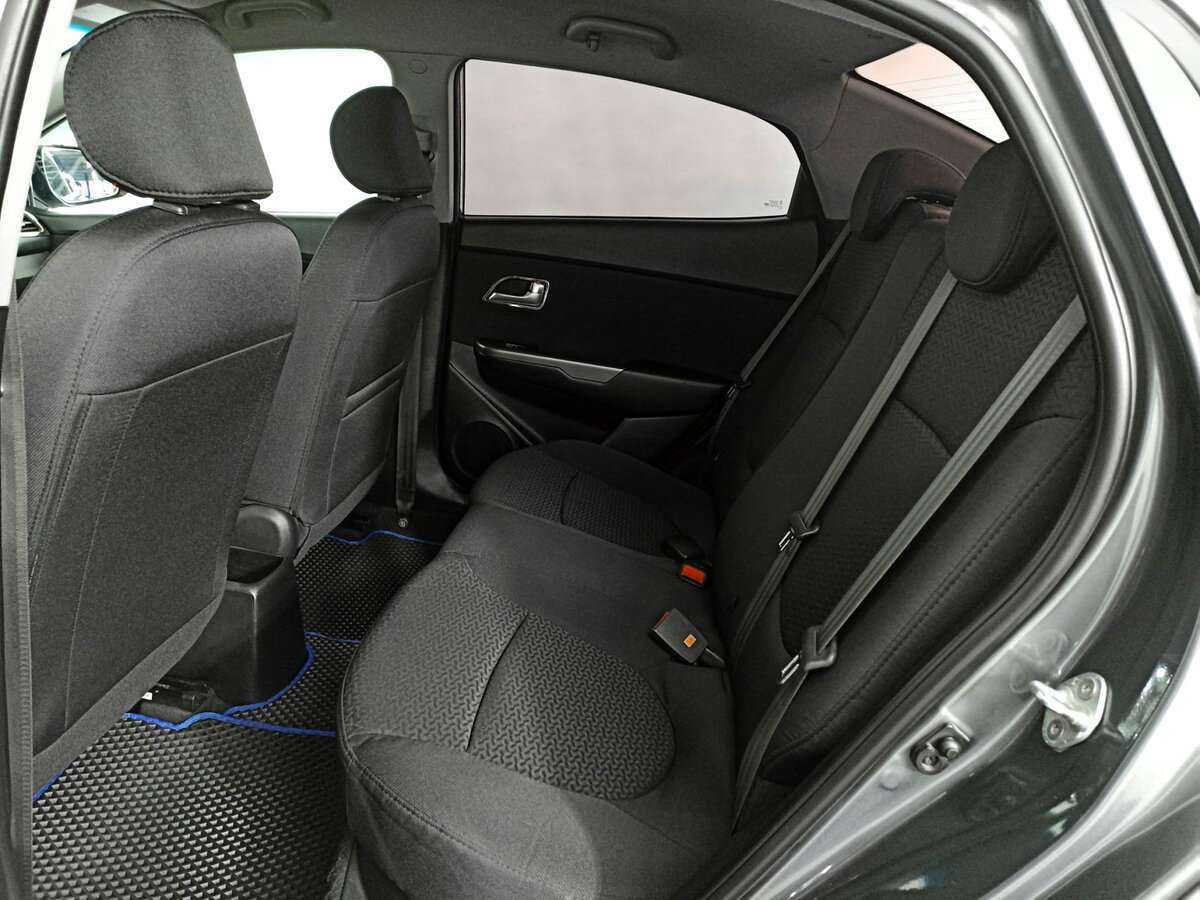 Kia Rio, 2016 Фото №9