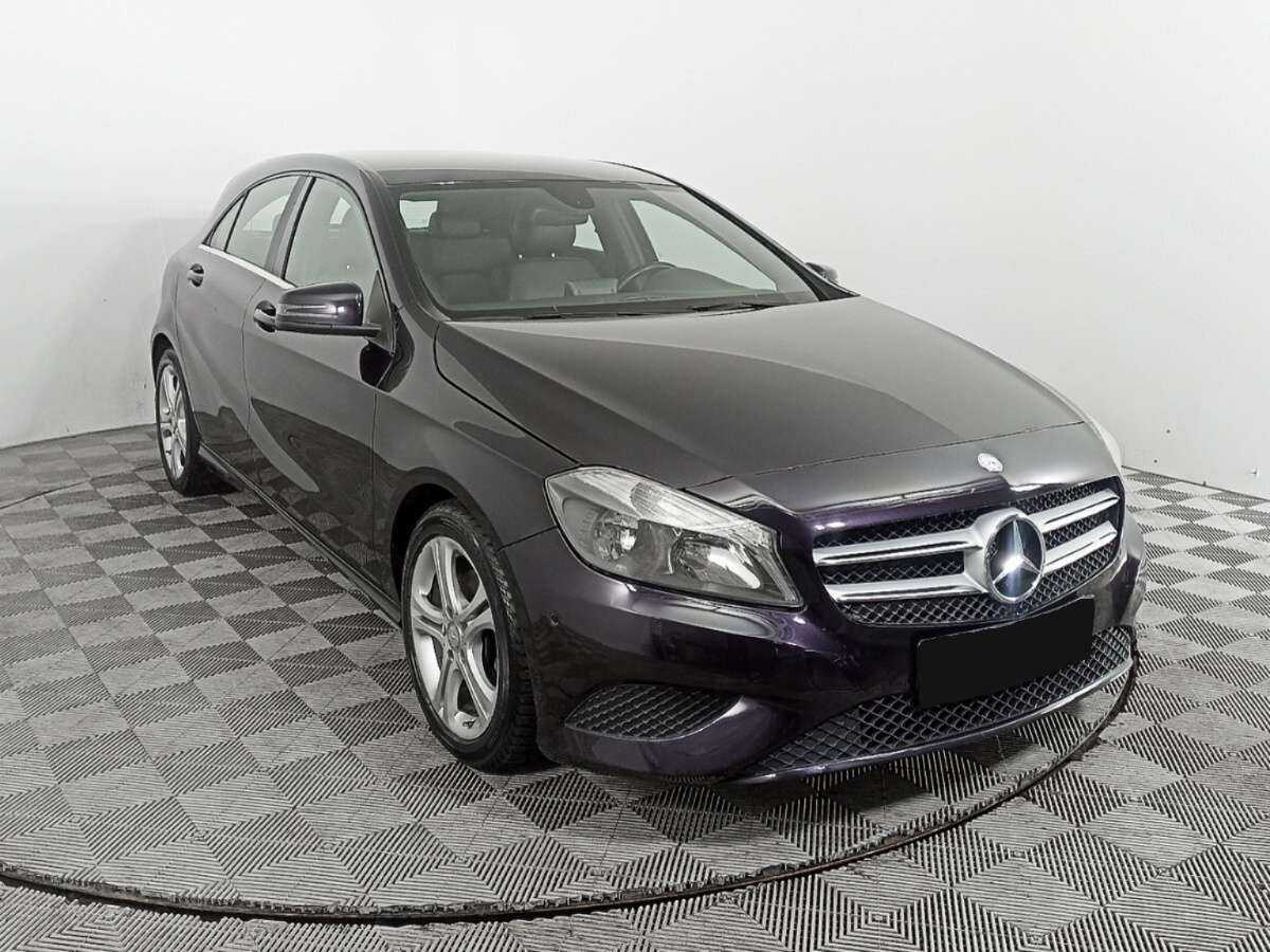 Mercedes-Benz A-Класс 180, 2014 - 130 384 км. | Фото №3