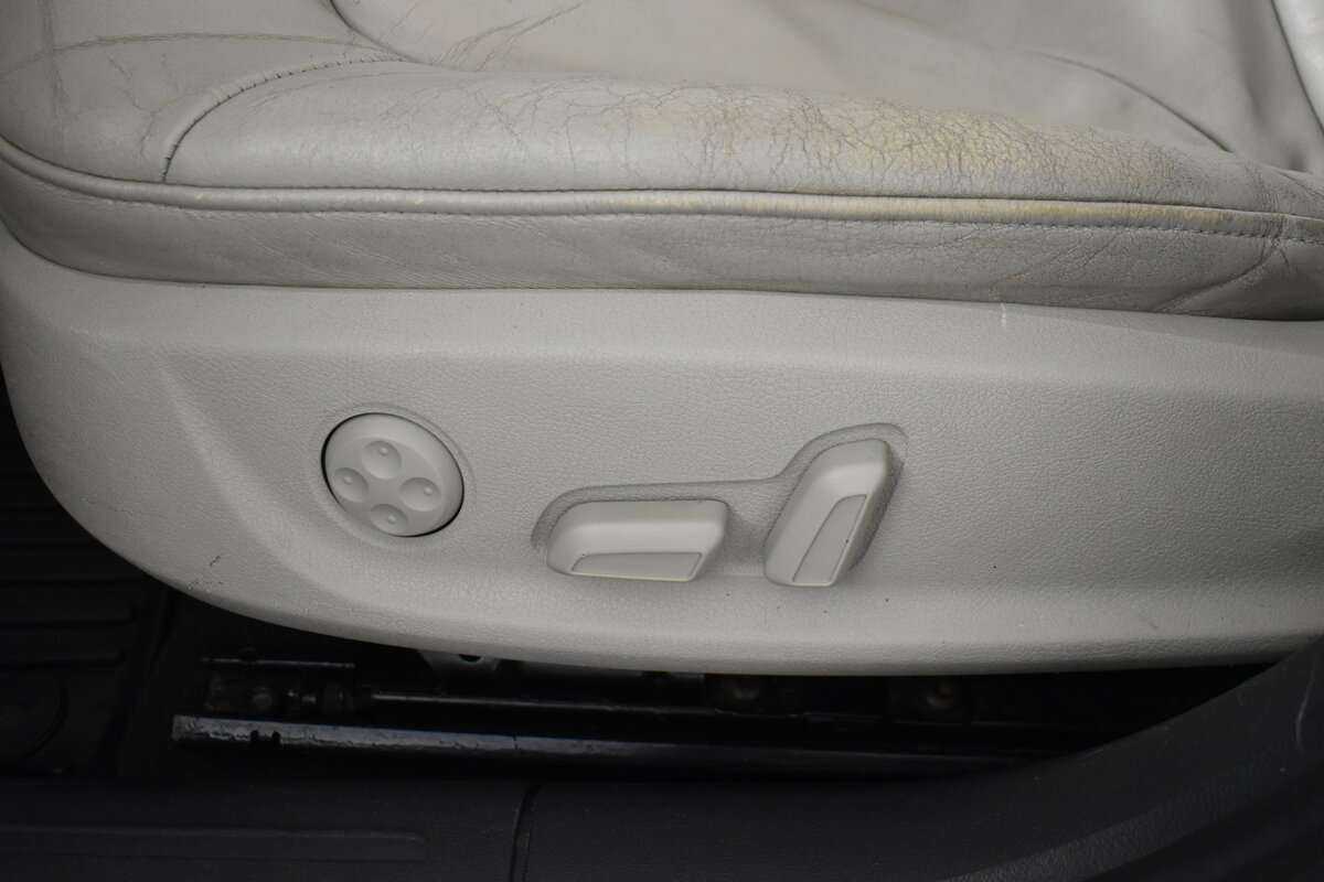 Audi A4, 2012 Фото №10