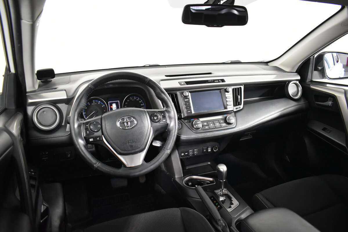 Toyota RAV4, 2019 Фото №12