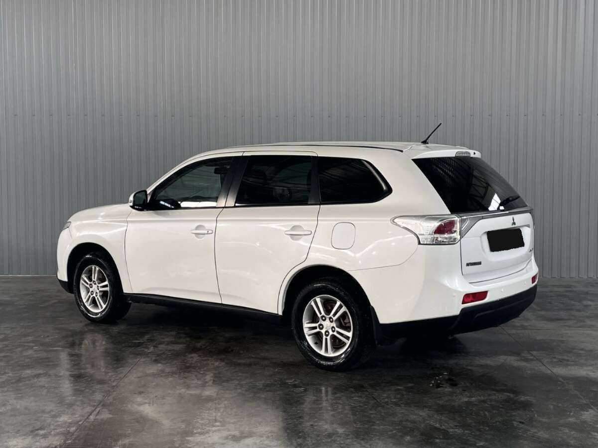 Mitsubishi Outlander, 2013 - 193 026 км. | Фото №7
