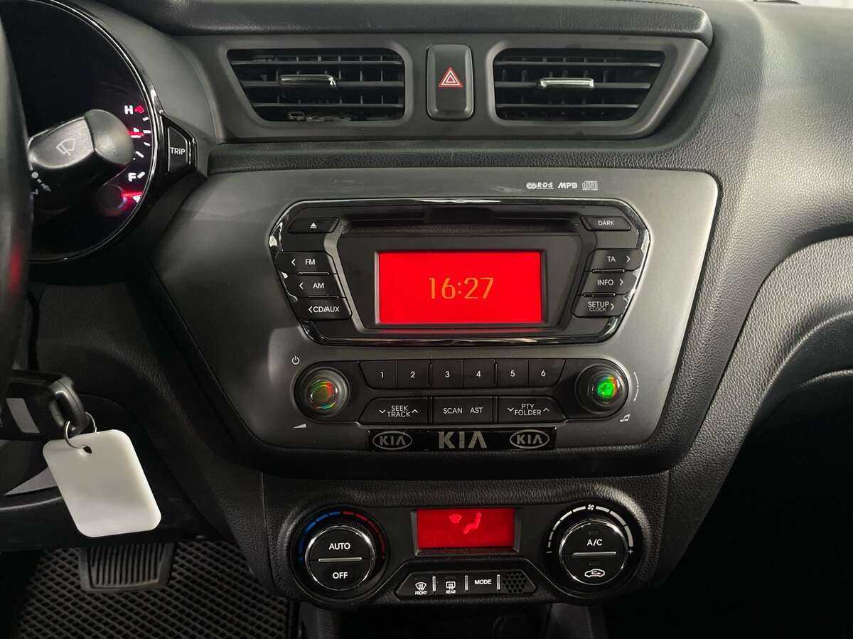 Kia Rio 4-speed, 2014 Фото №12
