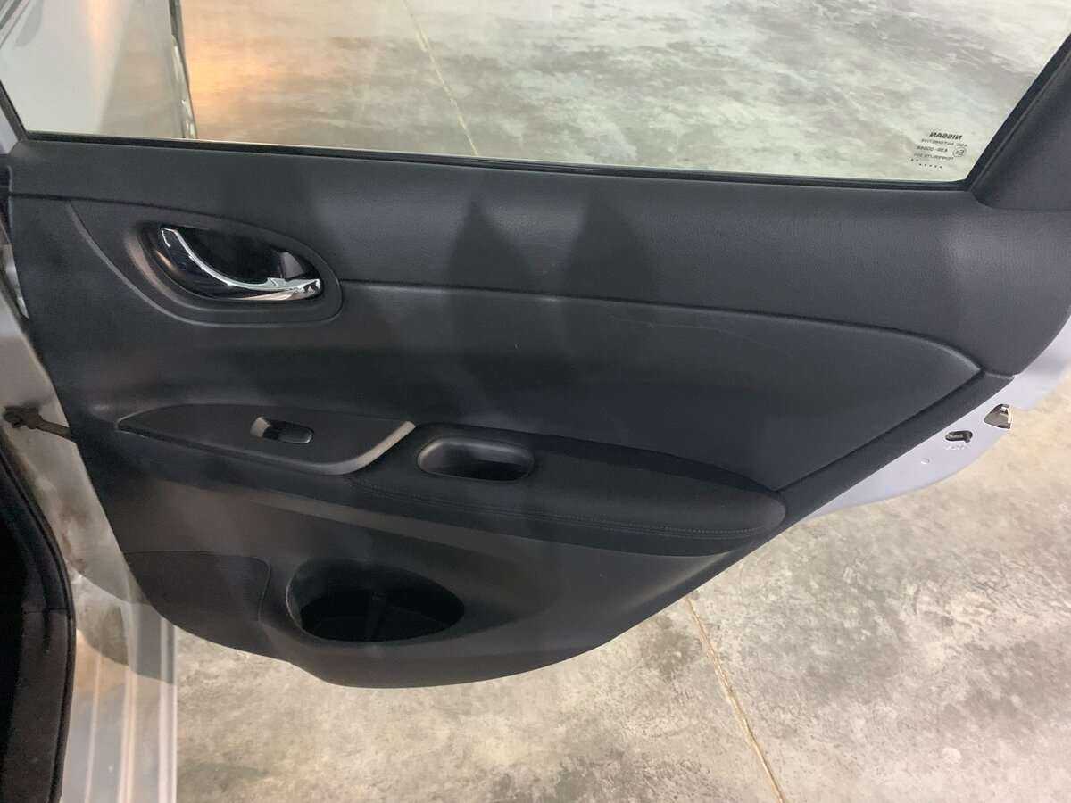 Nissan Tiida, 2015 Фото №17