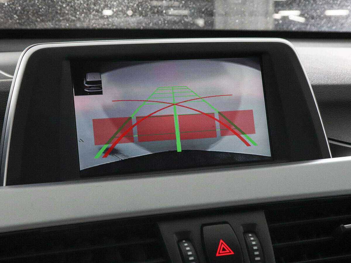 BMW X1 18i sDrive, 2017 Фото №12