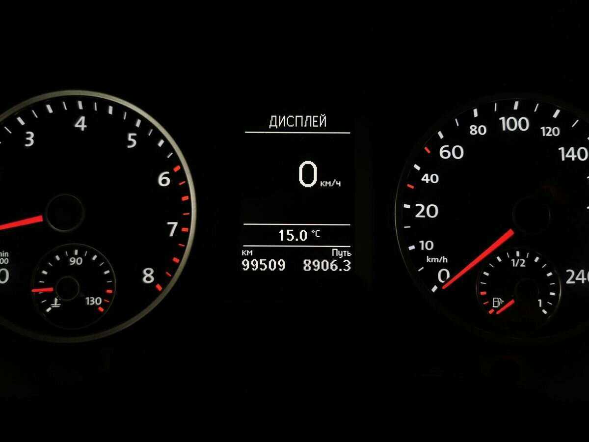 Volkswagen Tiguan, 2015 Фото №16