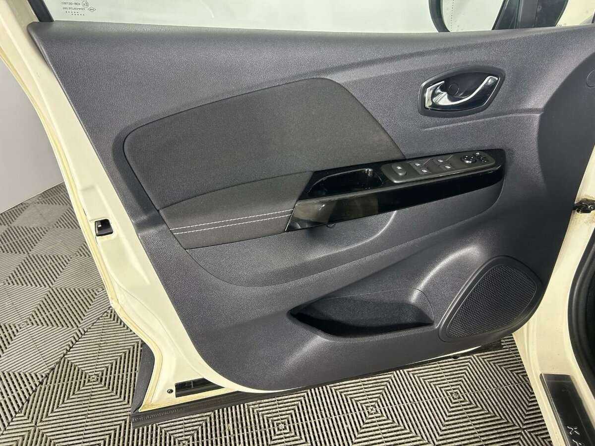 Renault Kaptur, 2019 - 37 500 км. | Фото №8