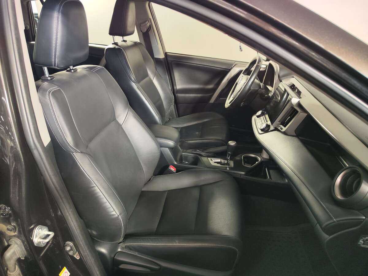 Toyota RAV4, 2015 - 230 000 км. | Фото №8