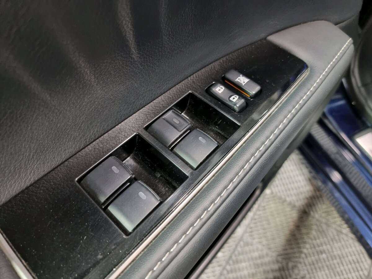 Lexus ES 200, 2016 Фото №9