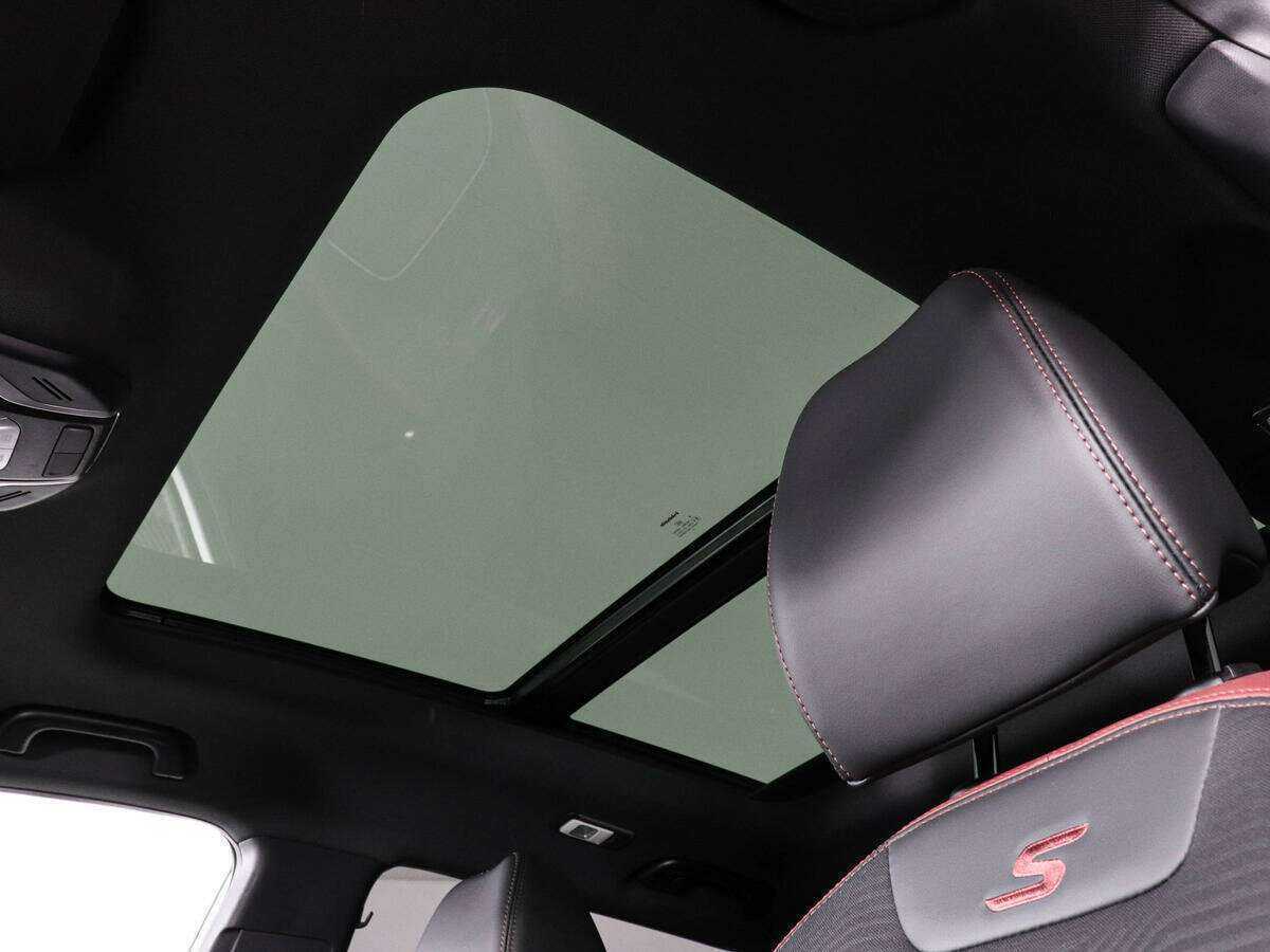 Geely Coolray, 2020 Фото №12