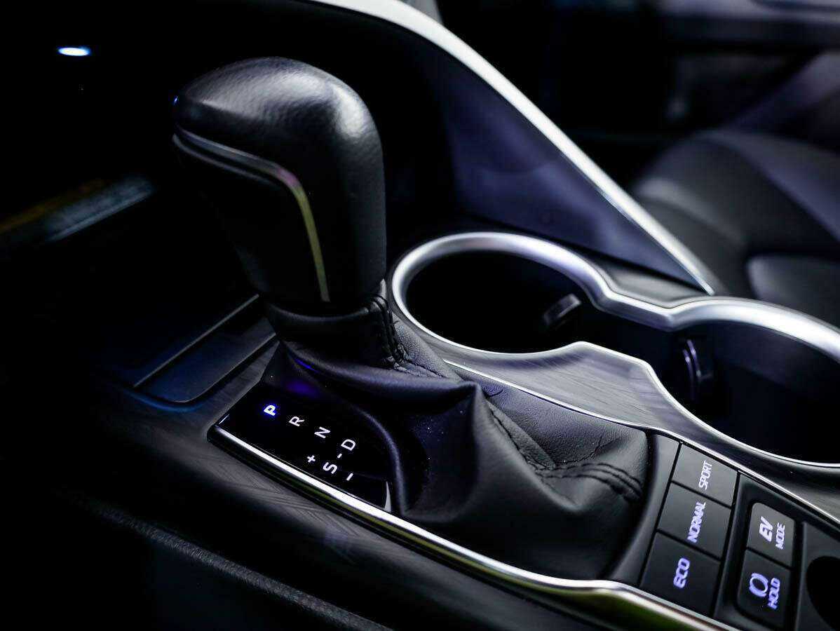 Toyota Camry, 2021 Фото №18