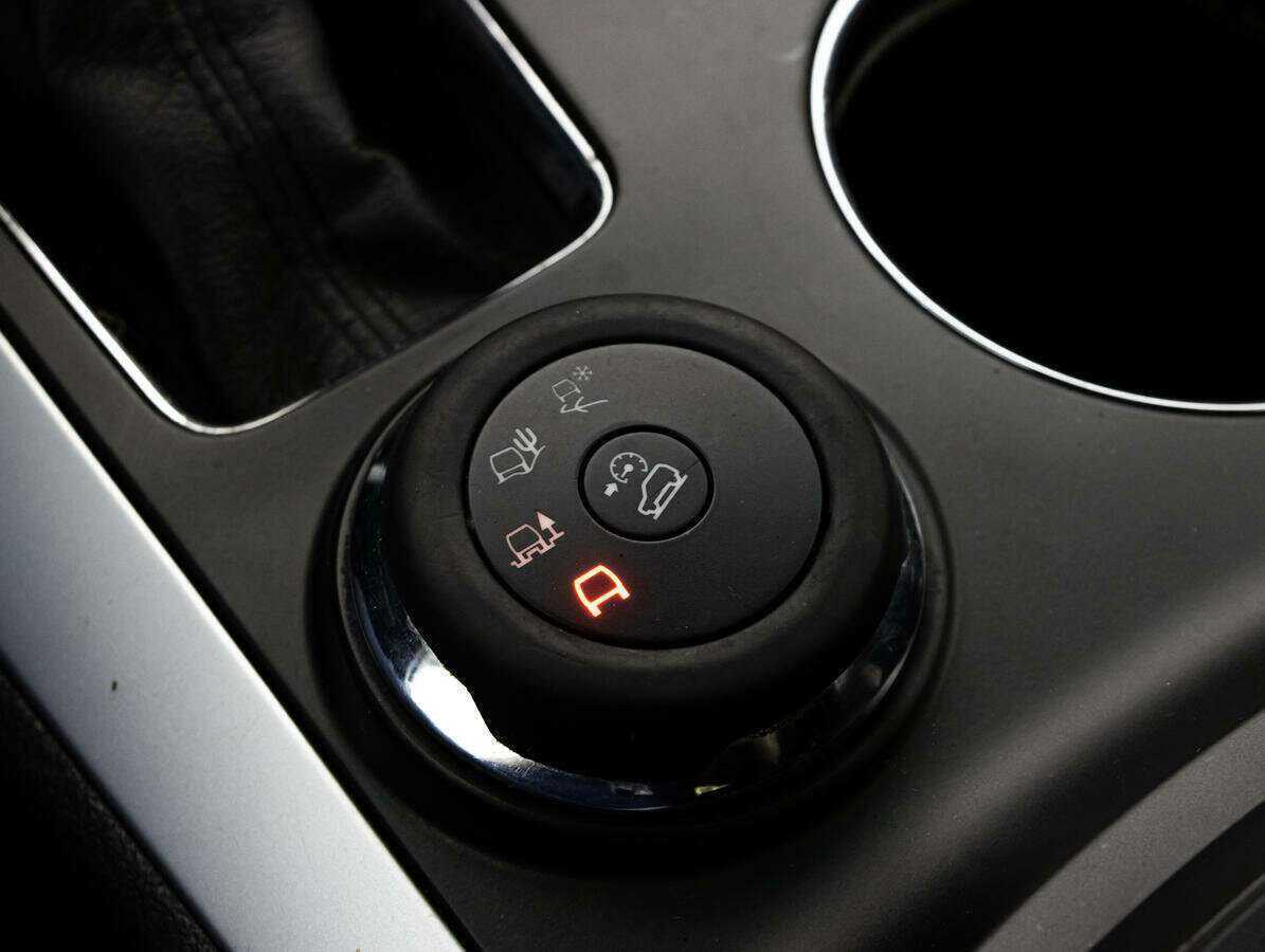 Ford Explorer, 2013 Фото №17