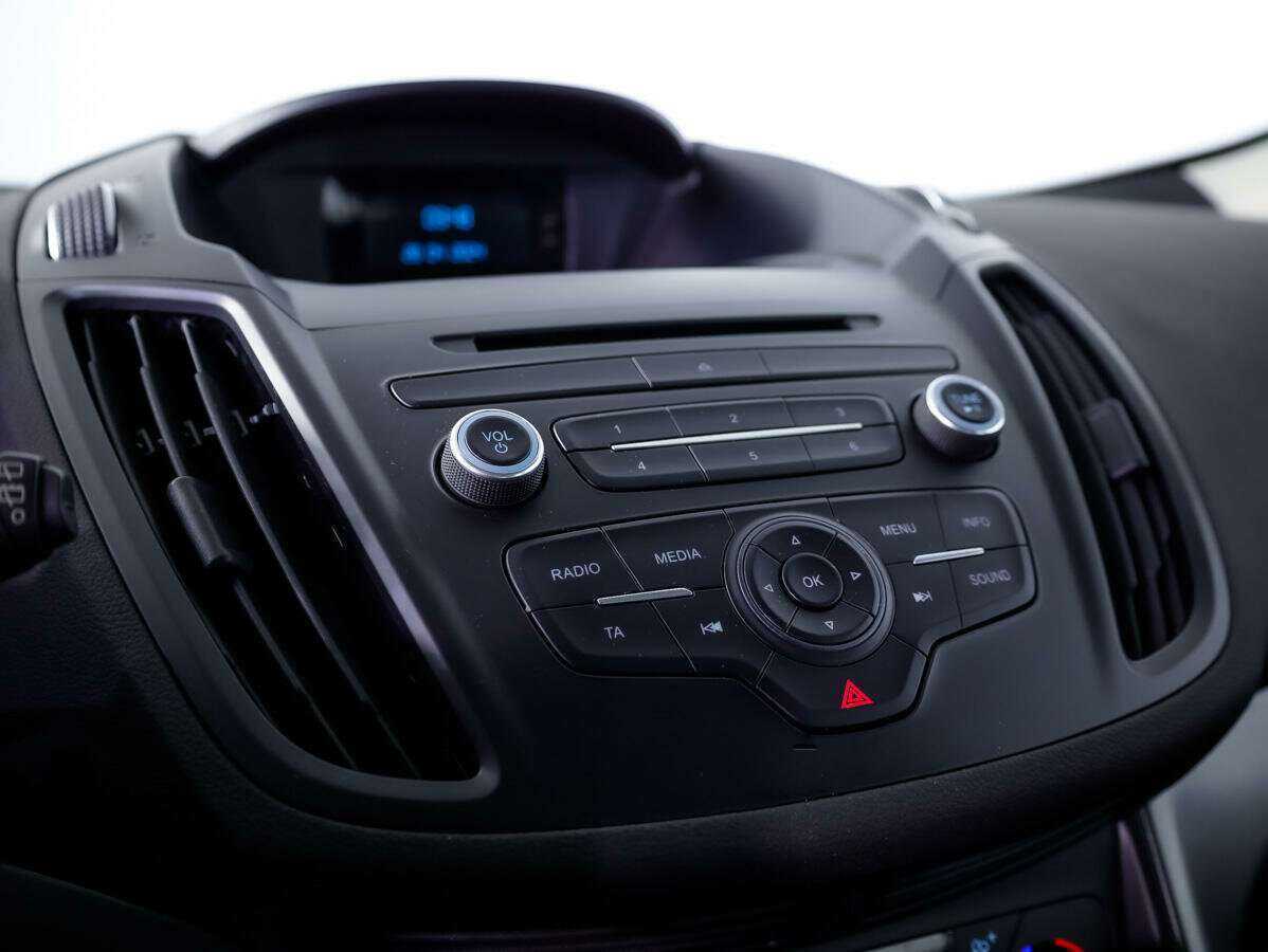 Ford Kuga, 2018 Фото №12