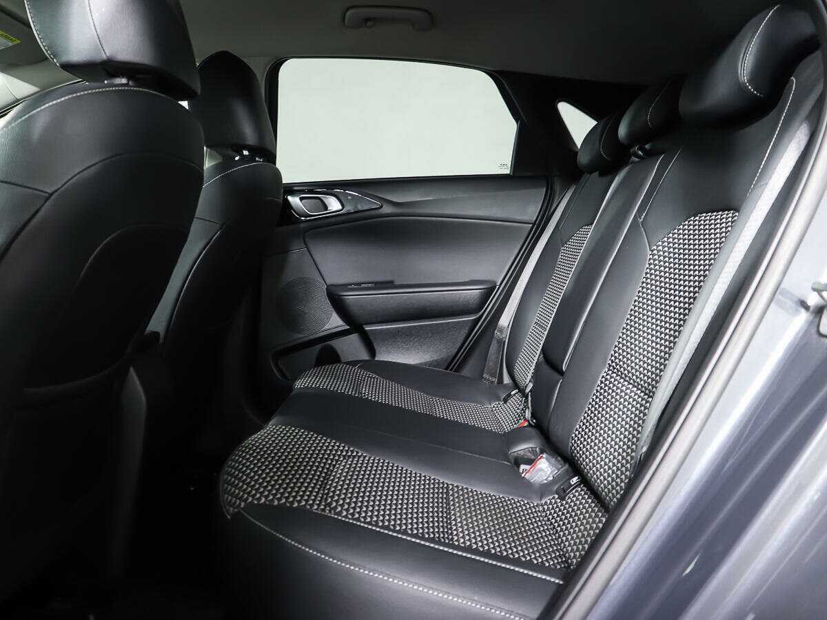 Kia Ceed, 2022 Фото №10