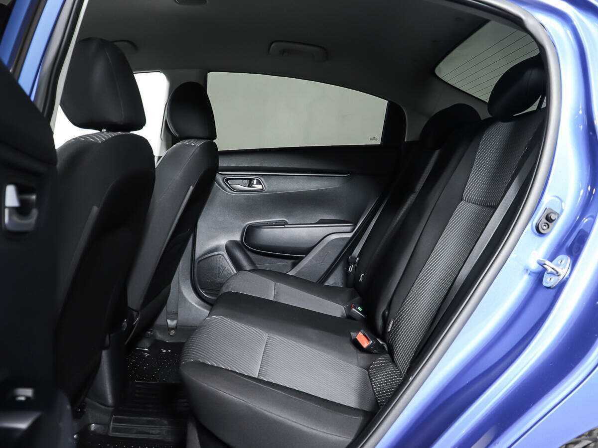 Kia Rio, 2018 Фото №12