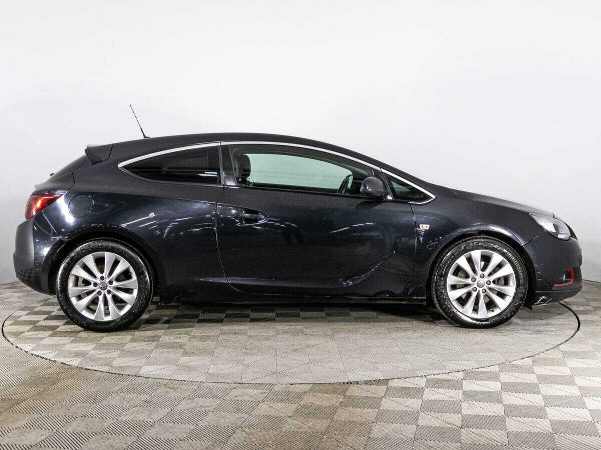 Opel Astra GTC, 2012 - 269 037 км. | Фото №4