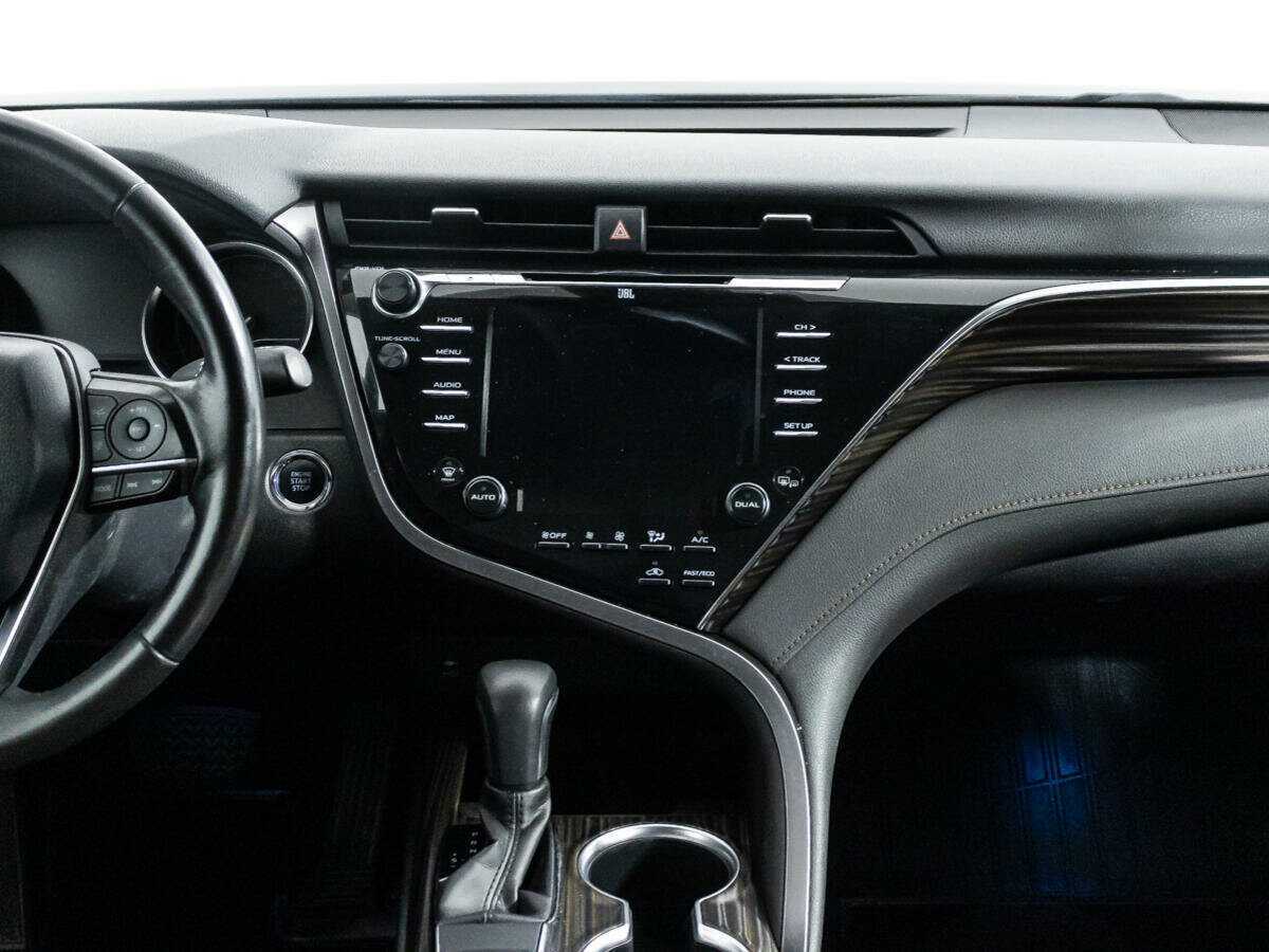 Toyota Camry, 2018 Фото №14
