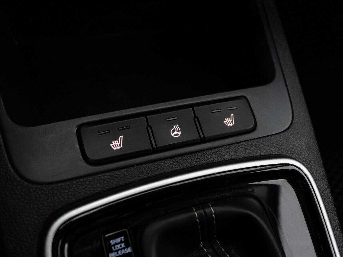 Kia Rio, 2020 Фото №18