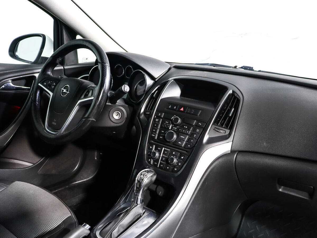 Opel Astra, 2013 - 174 484 км. | Фото №7