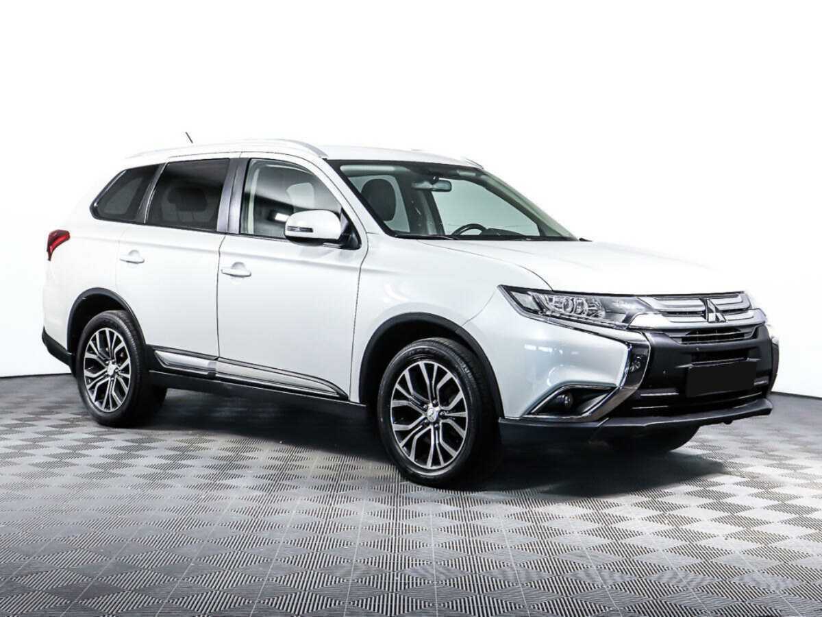 Mitsubishi Outlander, 2015 - 102 274 км. | Фото №3