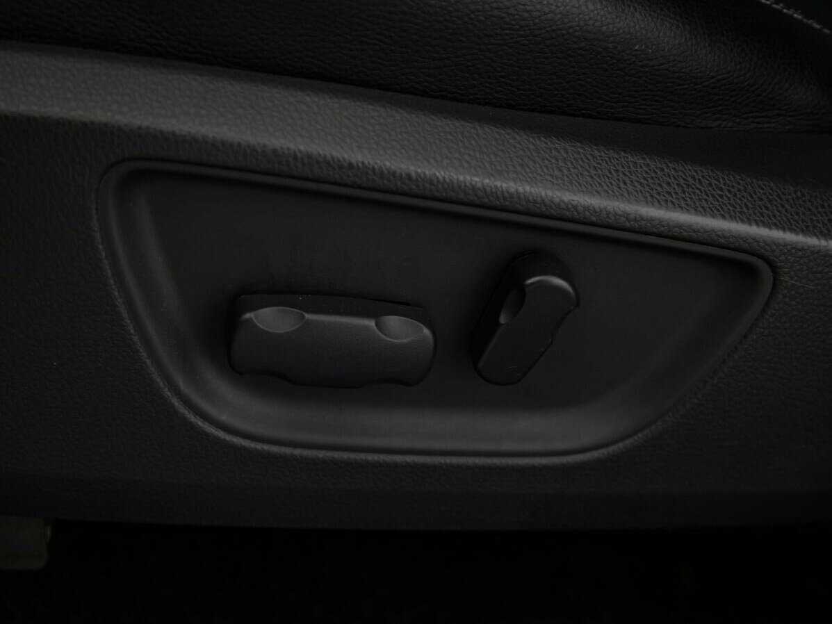 Mitsubishi Pajero Sport, 2018 Фото №15