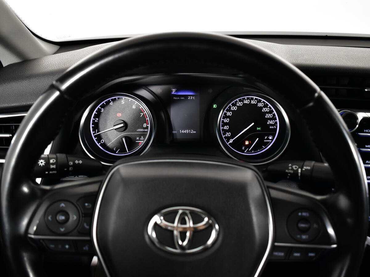 Toyota Camry, 2019 Фото №11