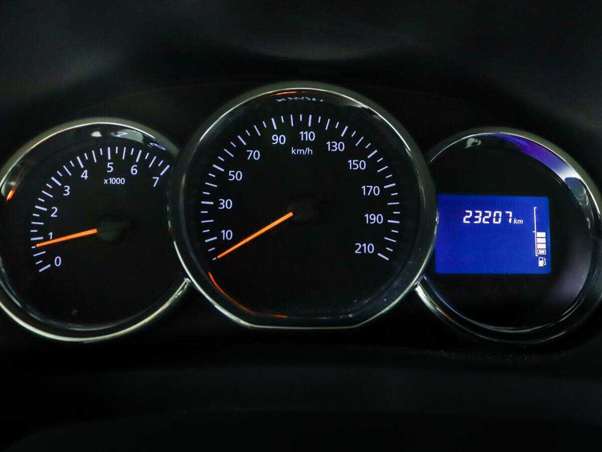 Renault Logan, 2014 Фото №9