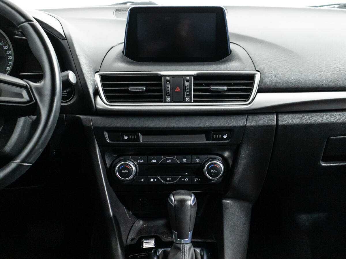 Mazda 3, 2016 Фото №13