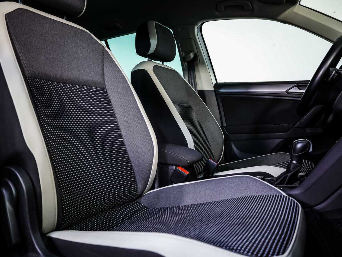 Volkswagen Tiguan, 2019 Фото №11