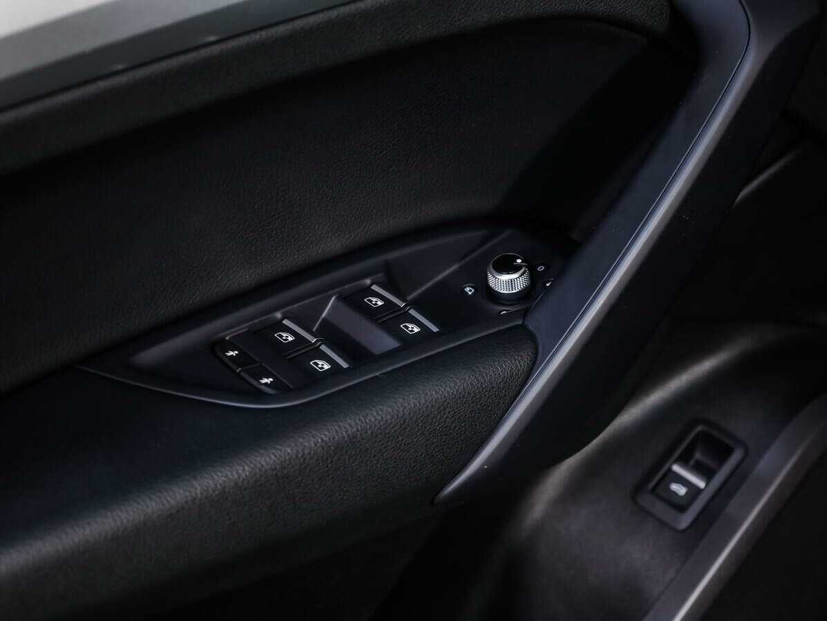 Audi Q5, 2018 Фото №16