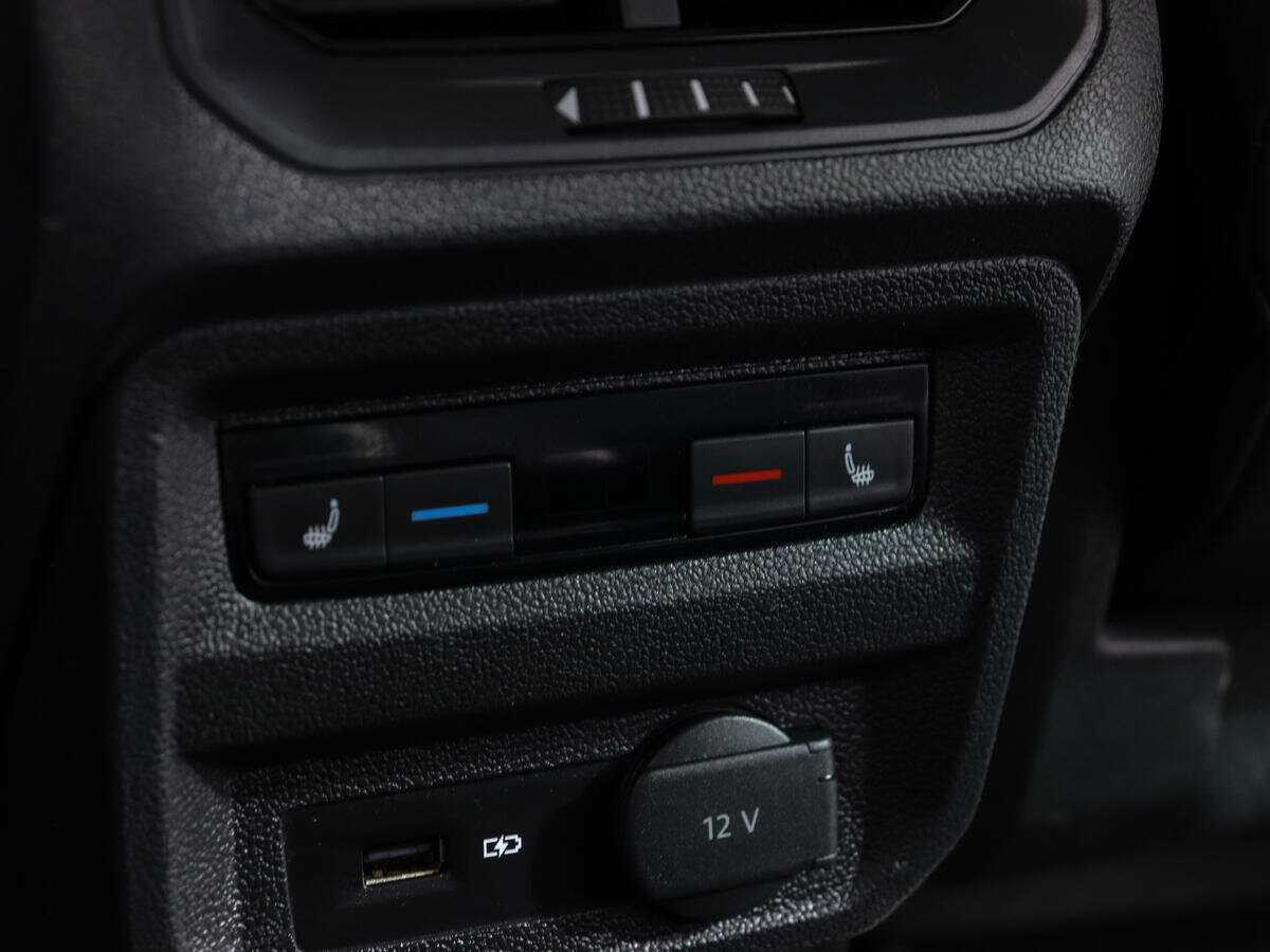 Volkswagen Tiguan, 2018 Фото №13