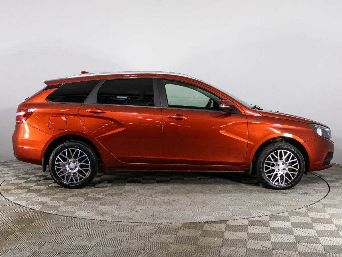 Lada (ВАЗ) Vesta SW, 2018 - 116 245 км. | Фото №4