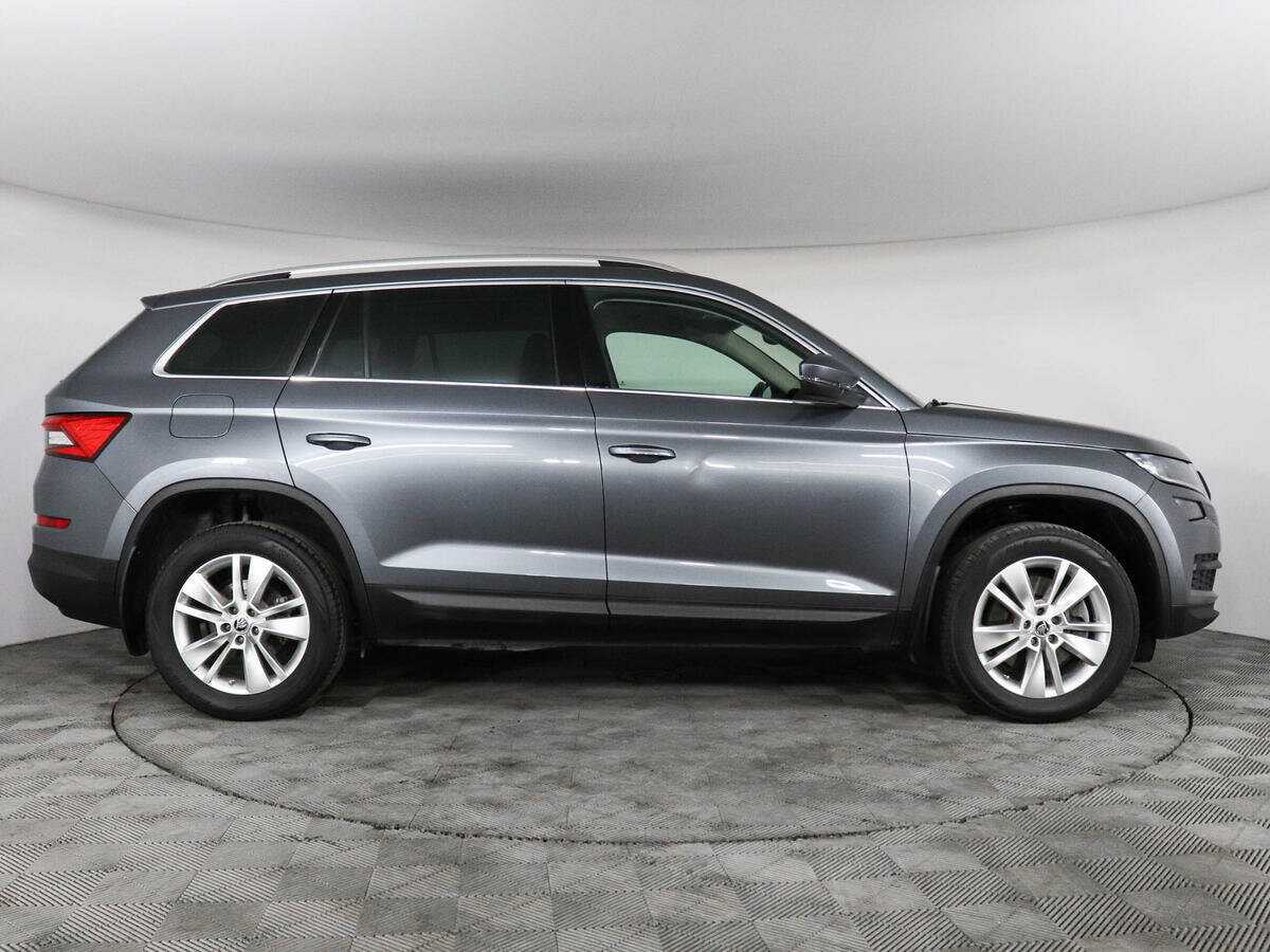 Skoda Kodiaq, 2018 - 91 963 км. | Фото №4