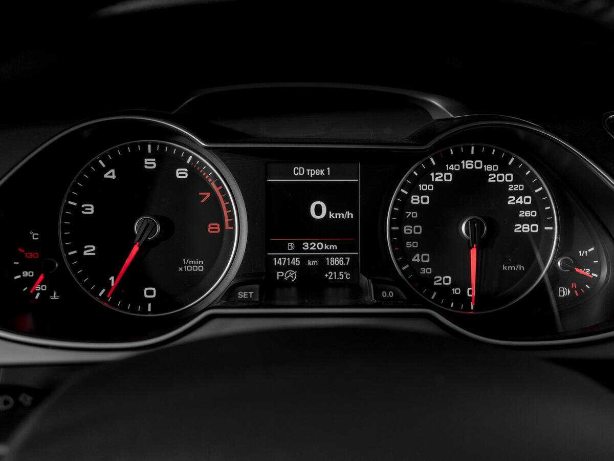 Audi A4, 2012 Фото №11