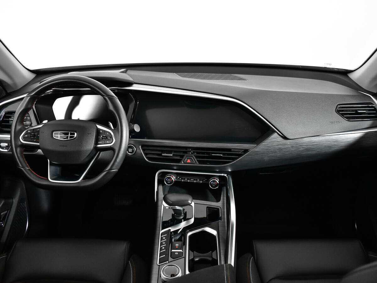 Geely Tugella, 2021 Фото №12