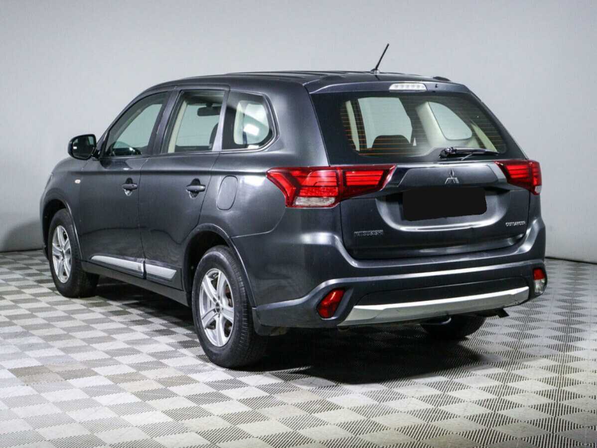 Mitsubishi Outlander, 2015 - 70 200 км. | Фото №6