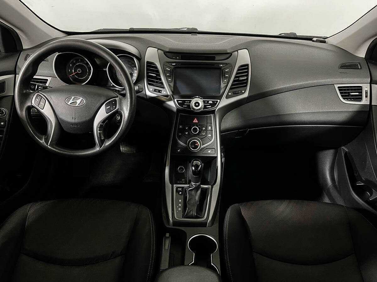 Hyundai Elantra, 2015 Фото №12