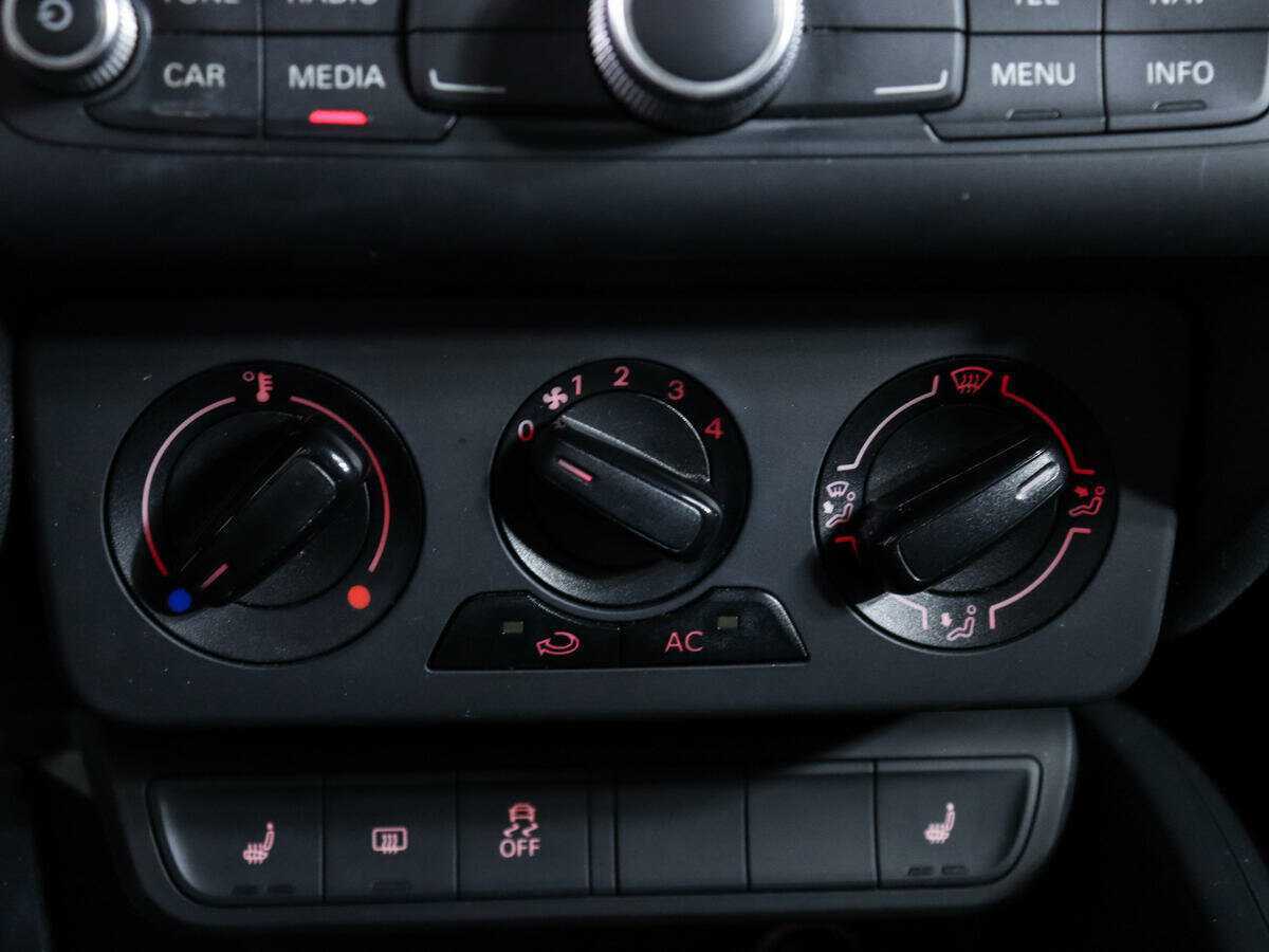 Audi A1 Sportback, 2013 Фото №15