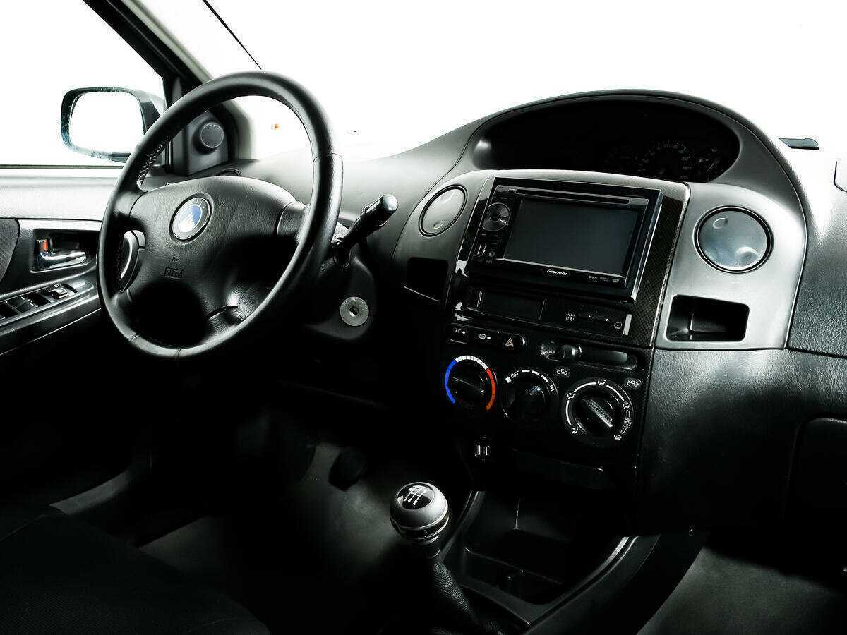 Geely MK, 2012 Фото №9