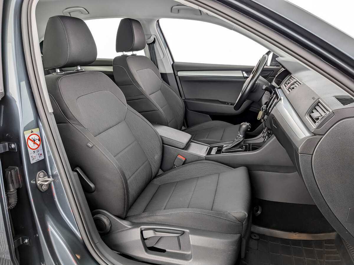 Skoda Superb, 2018 Фото №19