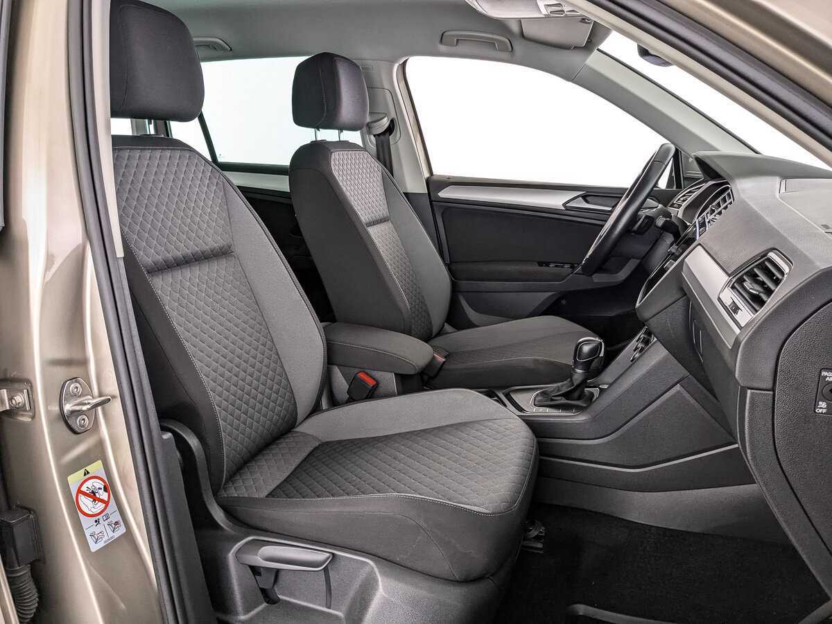 Volkswagen Tiguan, 2019 Фото №20