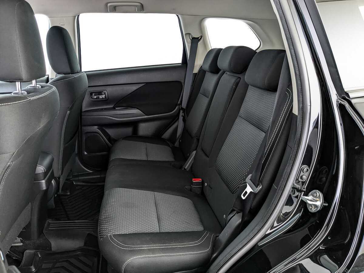 Mitsubishi Outlander, 2019 Фото №14