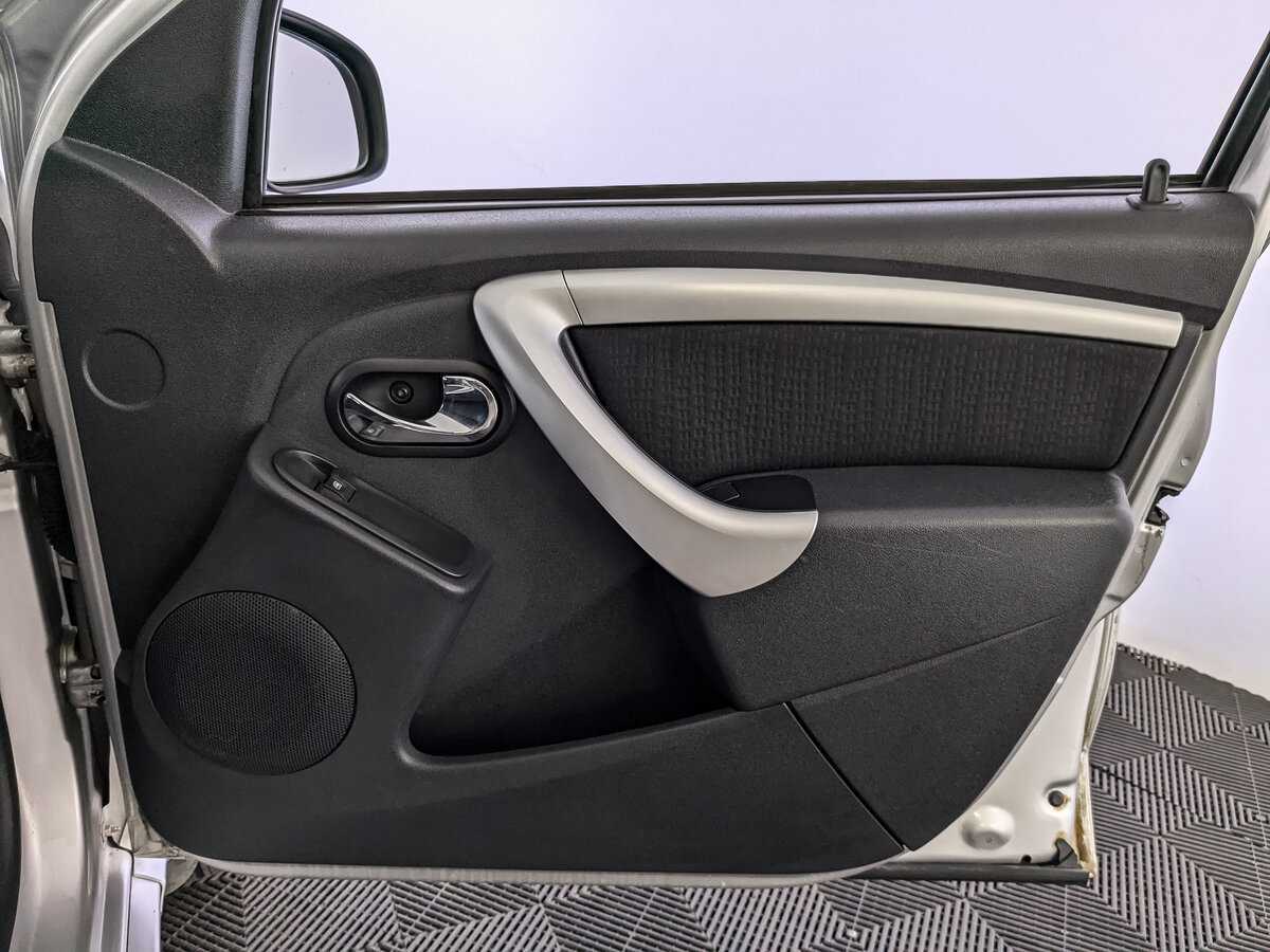 Nissan Terrano, 2018 Фото №21