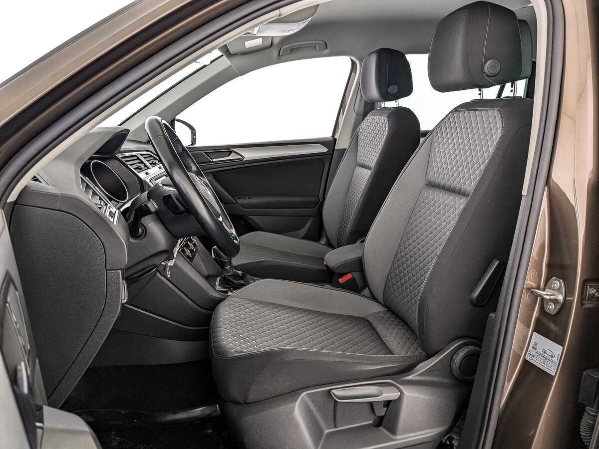 Volkswagen Tiguan, 2017 Фото №16