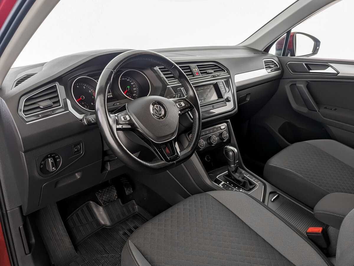 Volkswagen Tiguan, 2017 Фото №14